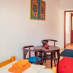 Bruderhaus 18 *