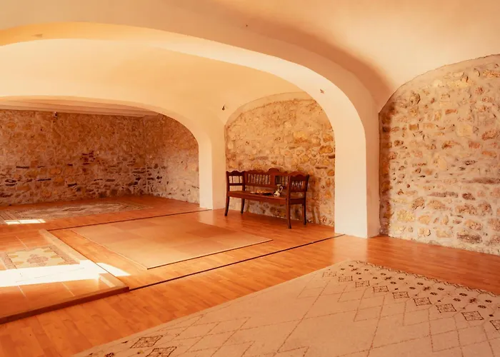 Bruderhaus 18 * Vorosto